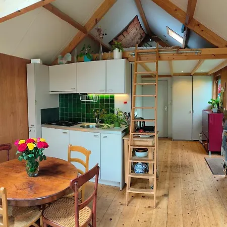 Дом отдыха Garden House Zuiderwoude